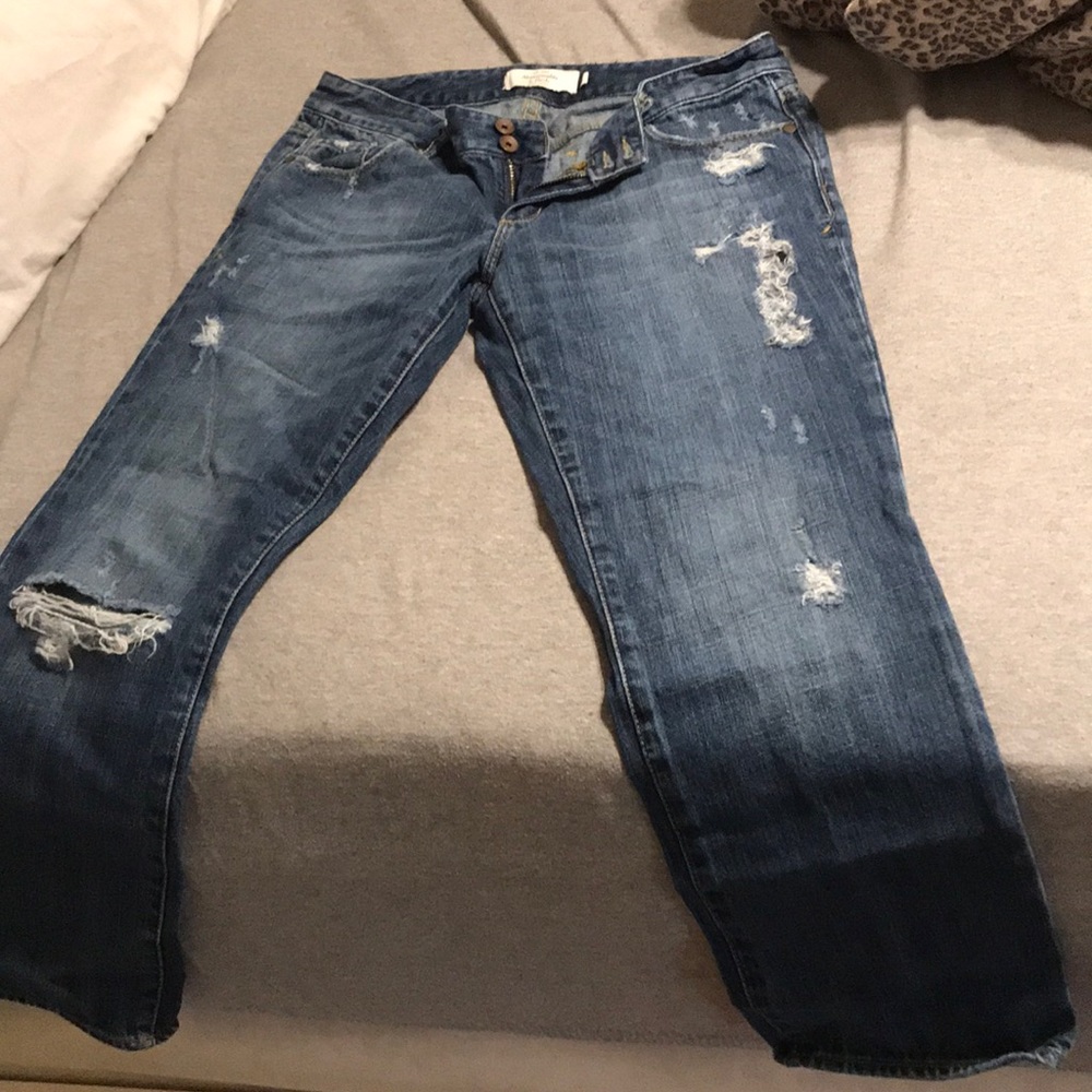 Abercrombie Capri Jeans with rips